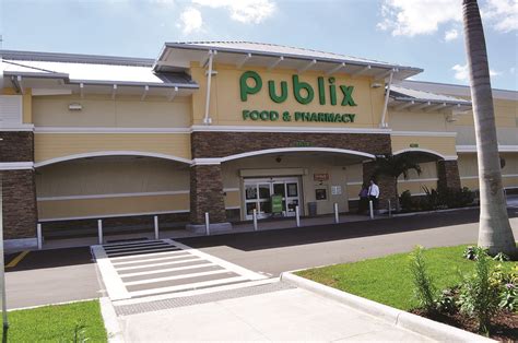 Publix is the largest and fastest growing employee-owned supermarket chain in the US. It's a great place to work and shop. For any Publix Pharmacy inquiries please call (941) 758-3410.